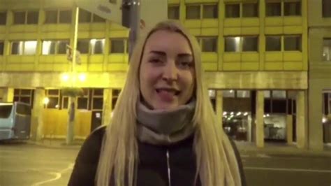 Blowjob ohne Kondom Prostituierte Donaustadt